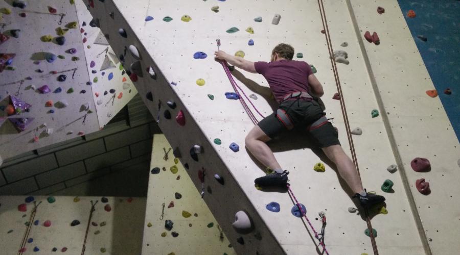 Lead Climber at Boulders