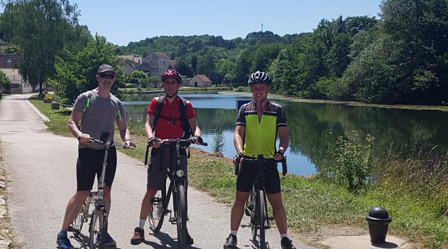 ODL members out on an any bike cycle beside the River Yonne