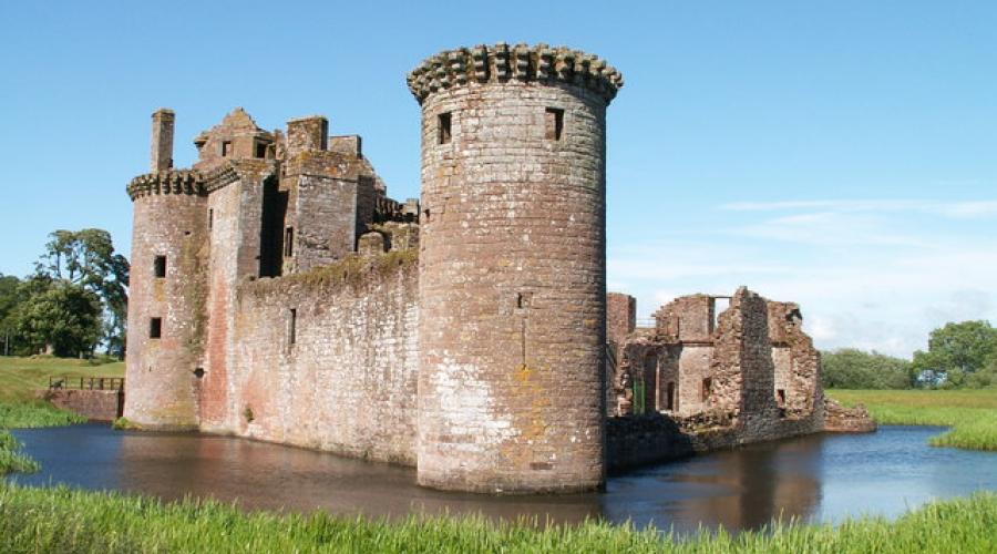 Caerlaverock Castle and Moat