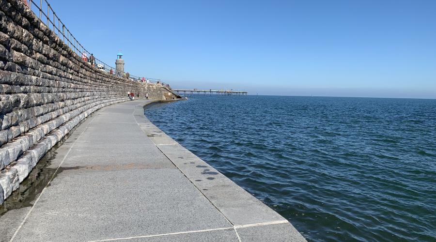 View along the sea wall