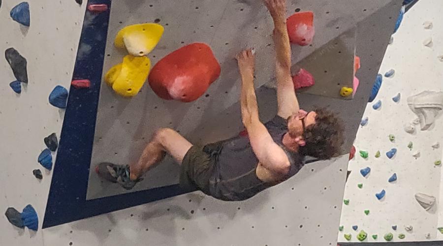 Kev Boulder 2