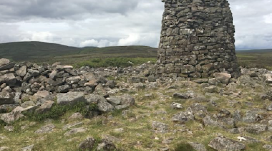 Monument on the Beacons Way