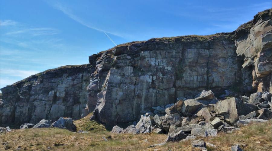 Crag at Cracken Edge